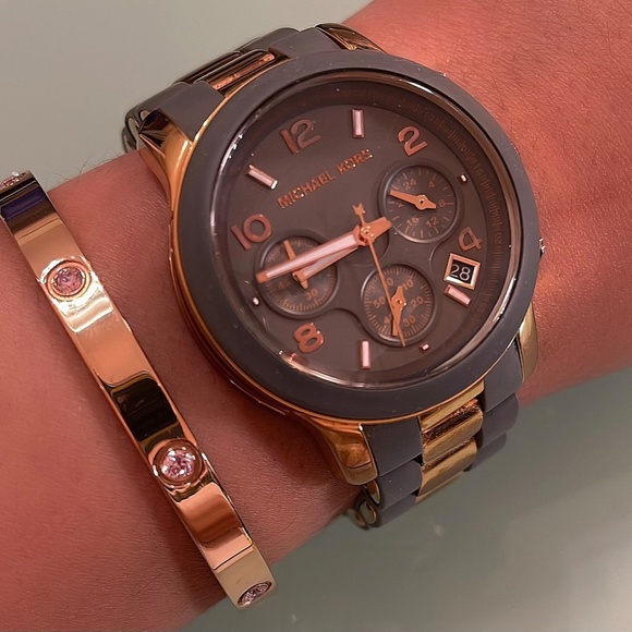 Michael Kors MK5465 Runway Watch Rose Gold Grey 38mm